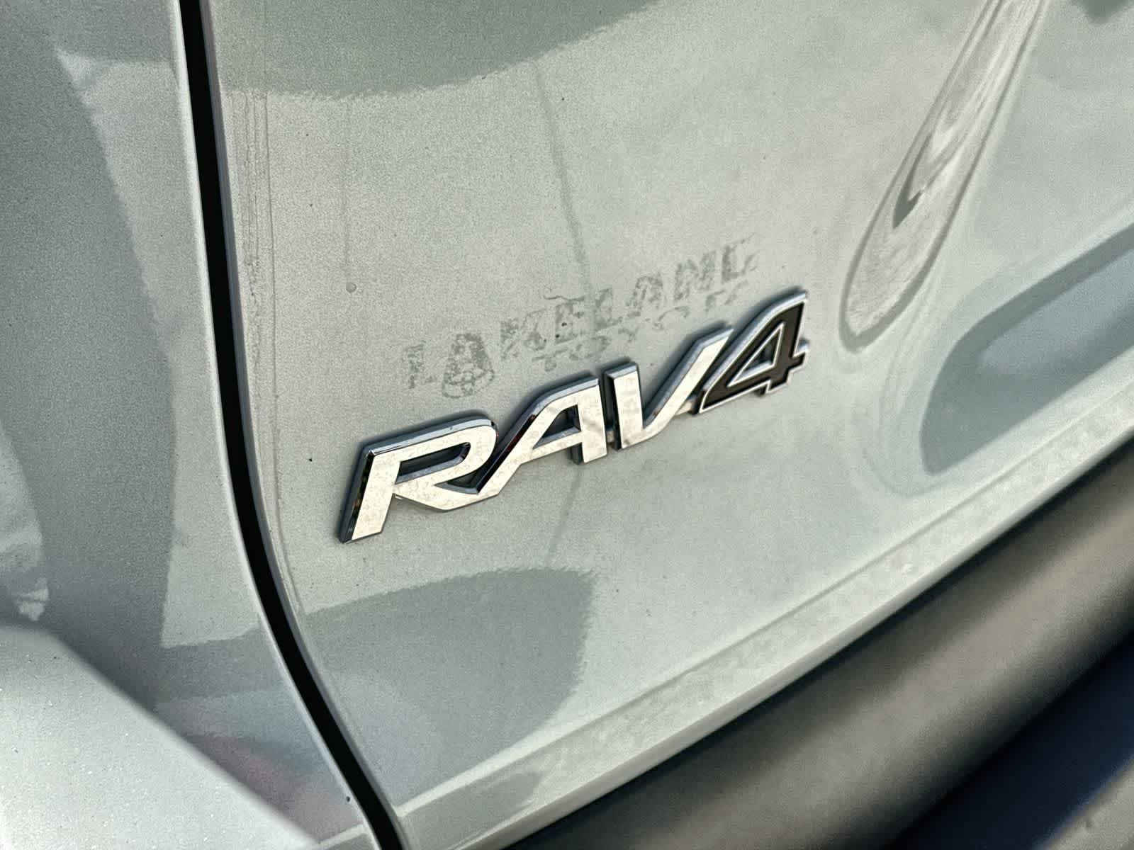 Thumbnail: 2023 Toyota RAV4 - 15