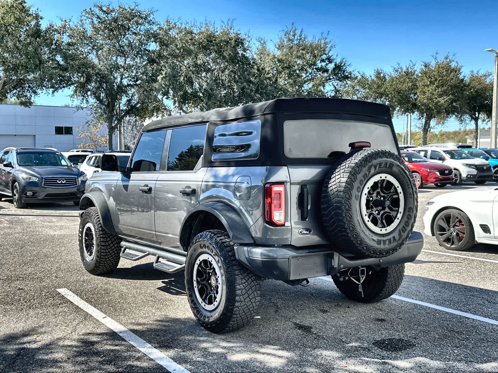 Thumbnail: 2022 Ford Bronco - 4