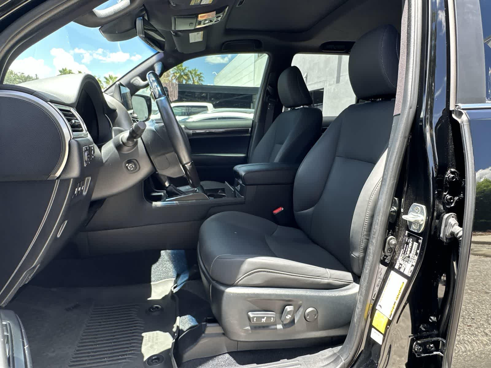 Thumbnail: 2023 Lexus GX - 11