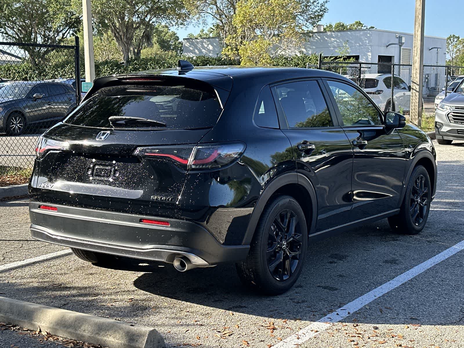 Thumbnail: 2024 Honda HR-V - 8