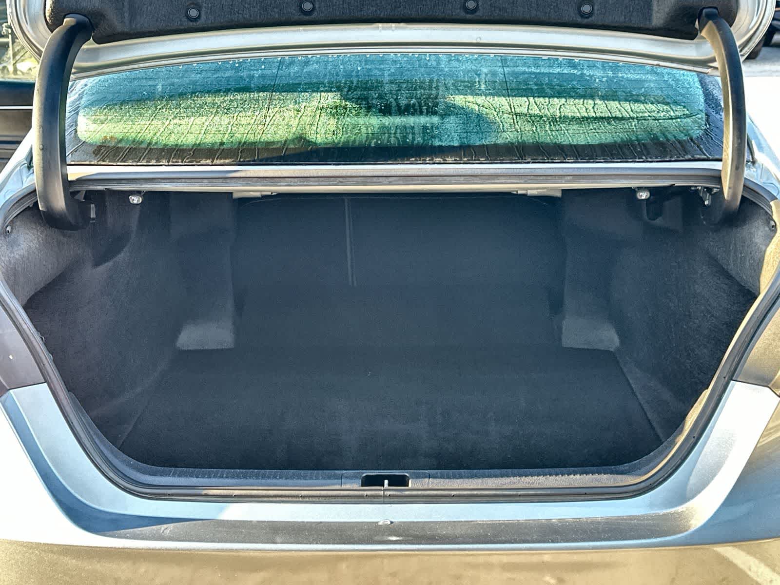 Thumbnail: 2023 Toyota Camry - 19