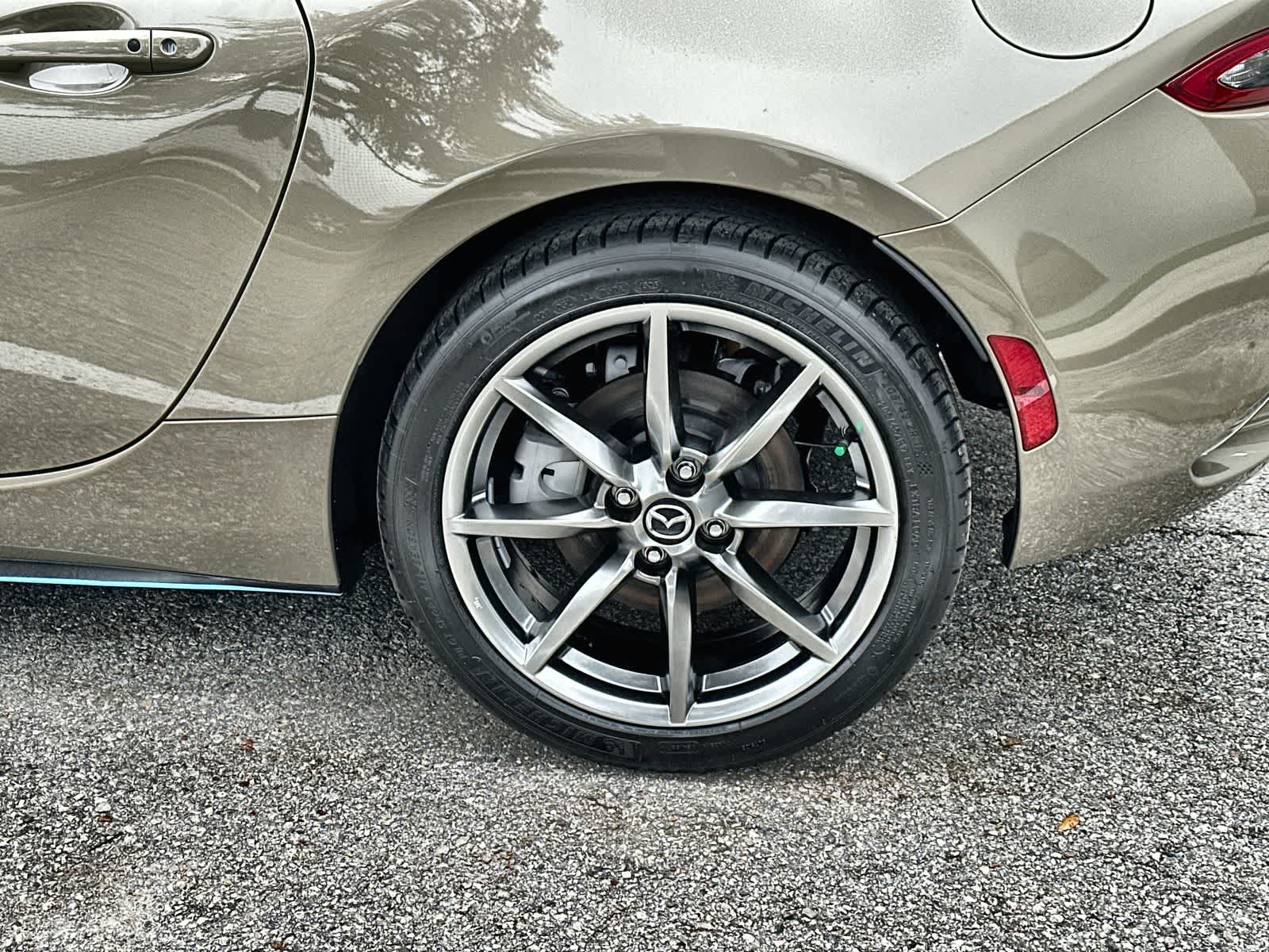 Thumbnail: 2023 Mazda MX-5 Miata - 8