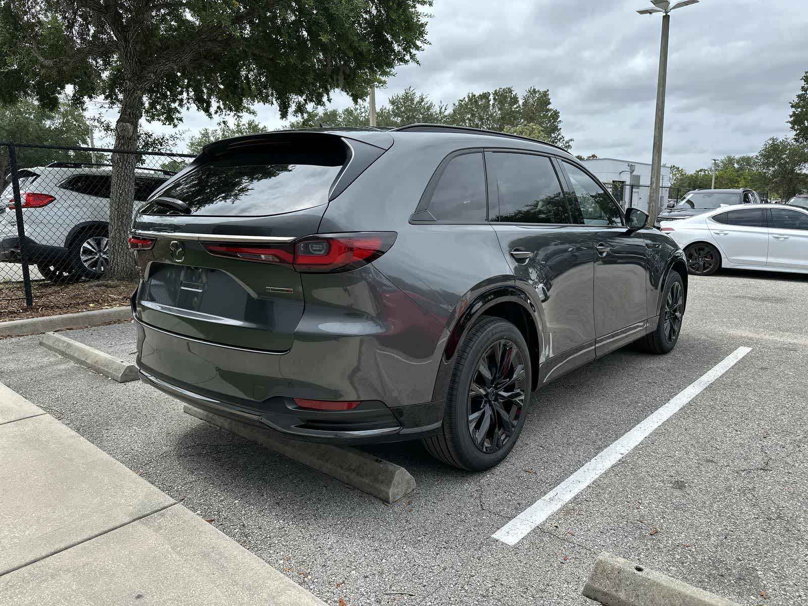 Thumbnail: 2026 Mazda CX-90 - 8