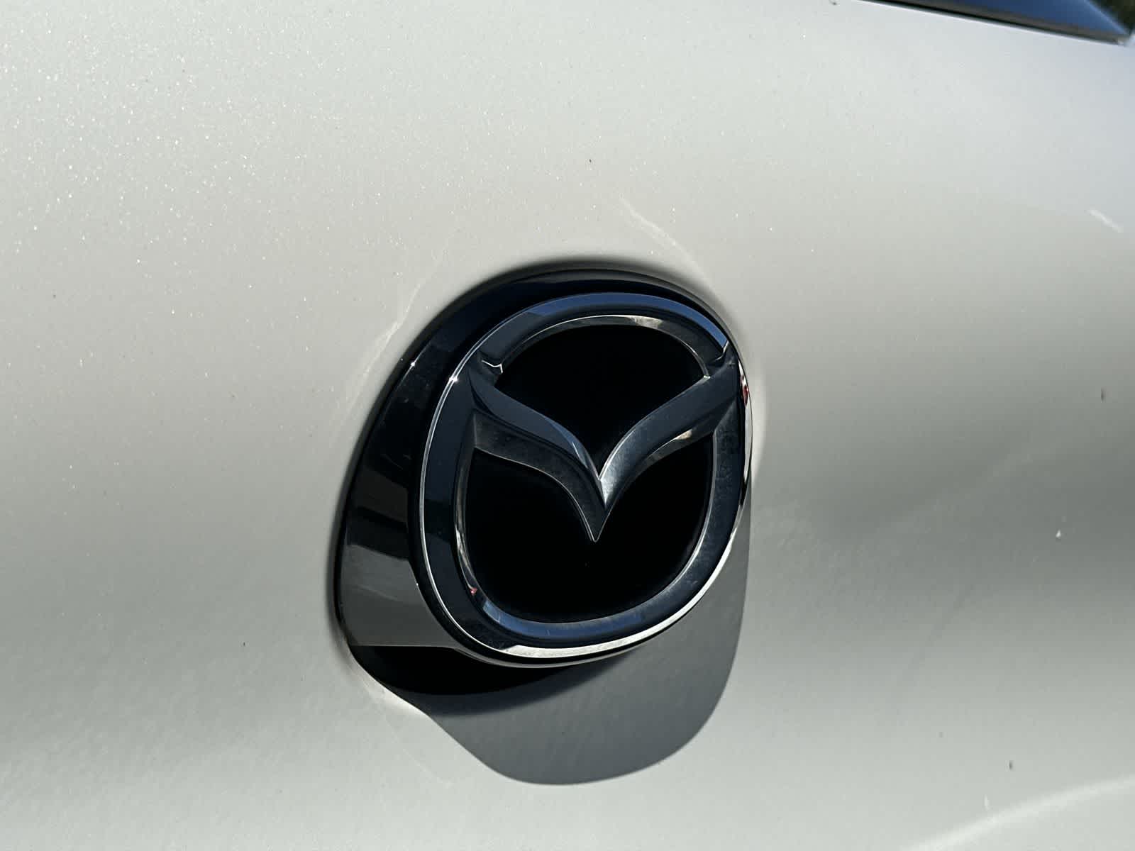 Thumbnail: 2023 Mazda Mazda3 - 16