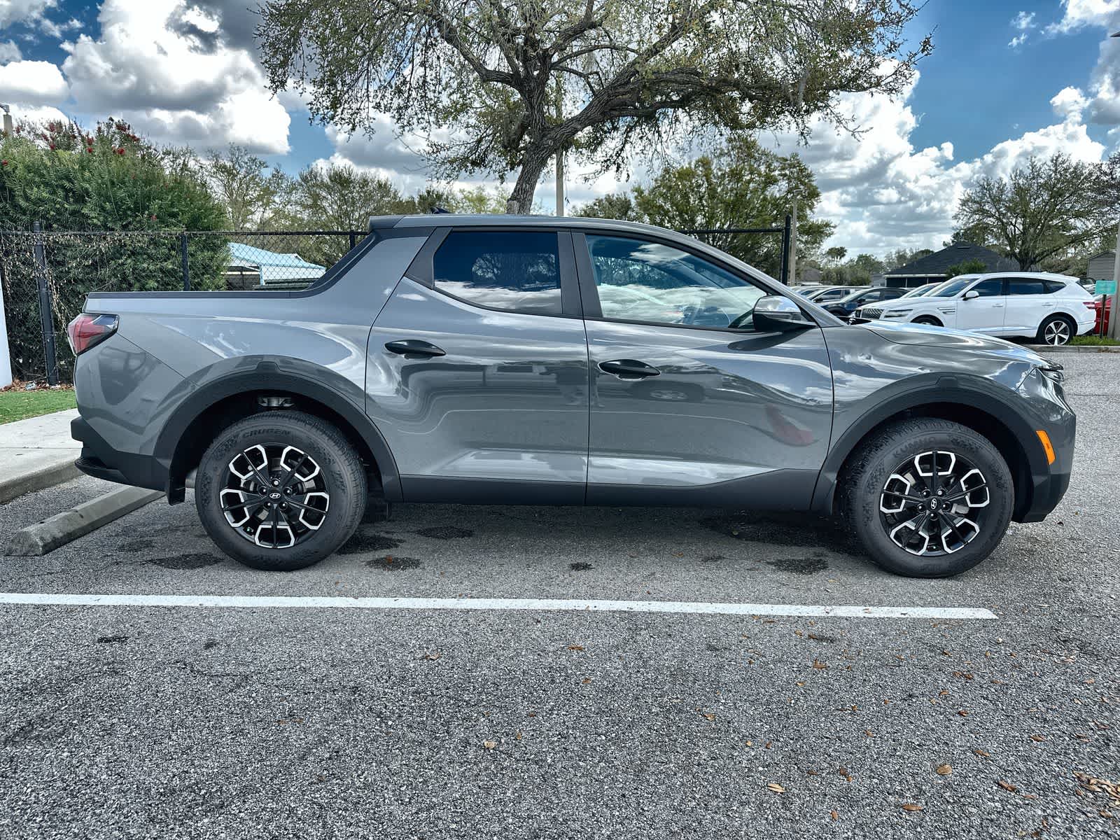 Thumbnail: 2022 Hyundai Santa Cruz - 10