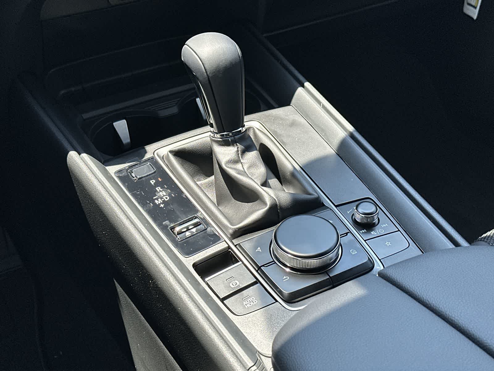 Thumbnail: 2025 Mazda CX-50 - 16