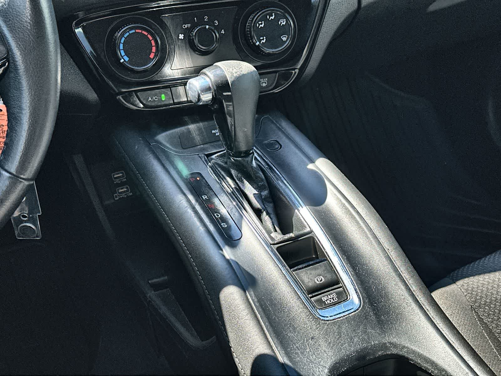 Thumbnail: 2022 Honda HR-V - 23