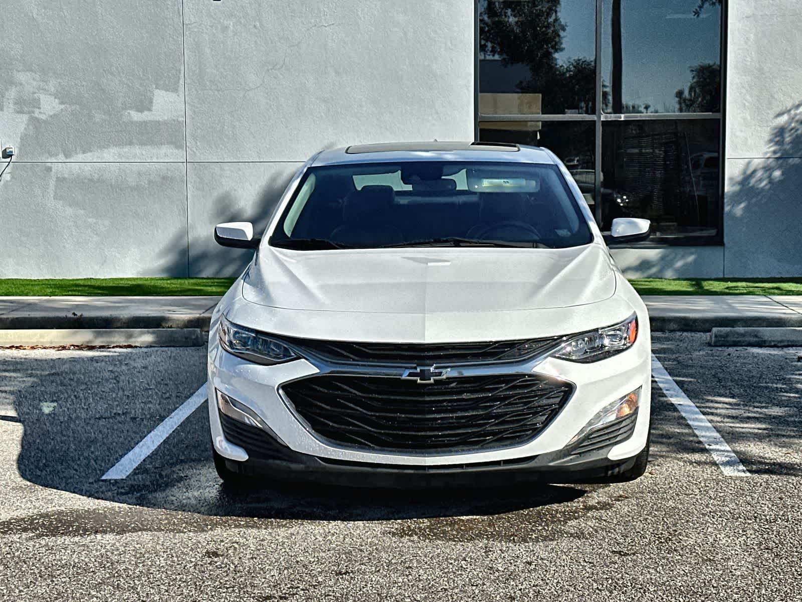 Thumbnail: 2023 Chevrolet Malibu - 6