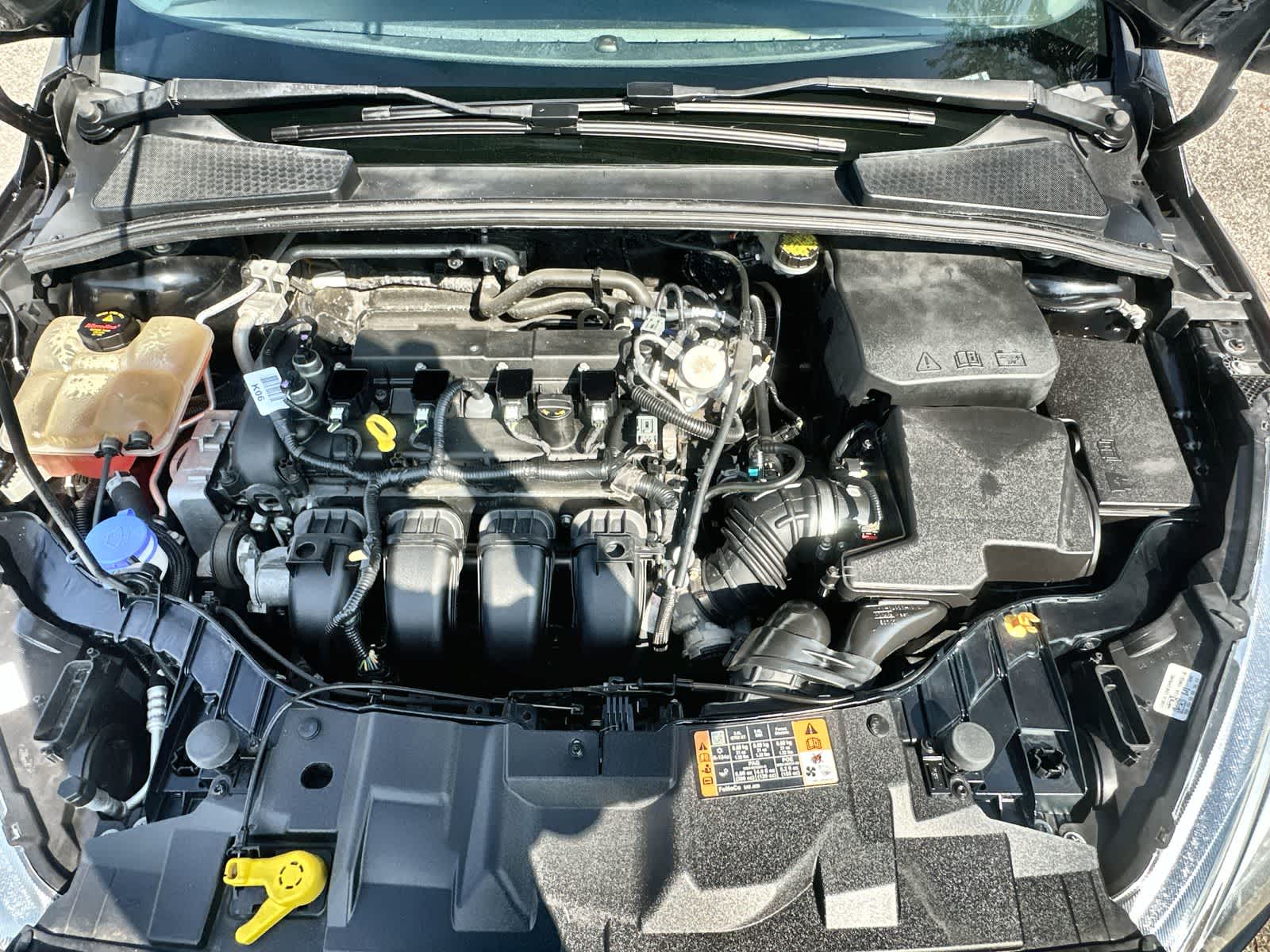 Thumbnail: 2016 Ford Focus - 9