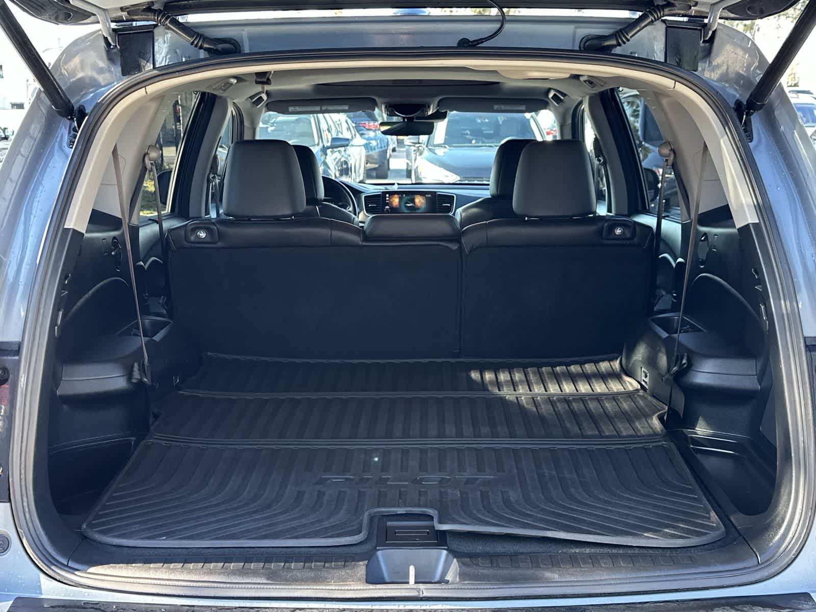 Thumbnail: 2022 Honda Pilot - 18