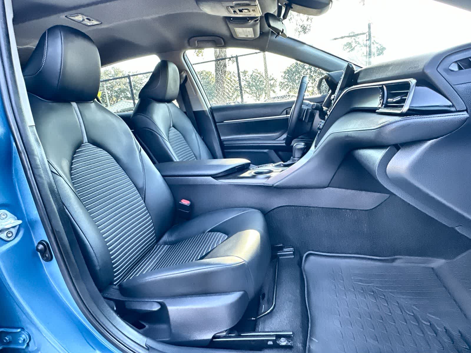 Thumbnail: 2023 Toyota Camry - 14