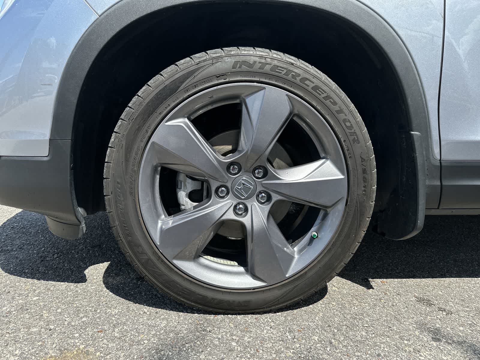 Thumbnail: 2019 Honda Passport - 14