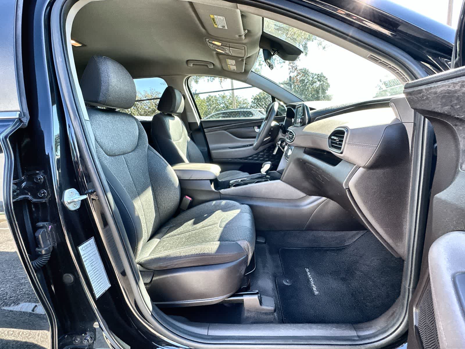 Thumbnail: 2020 Hyundai Santa Fe - 14