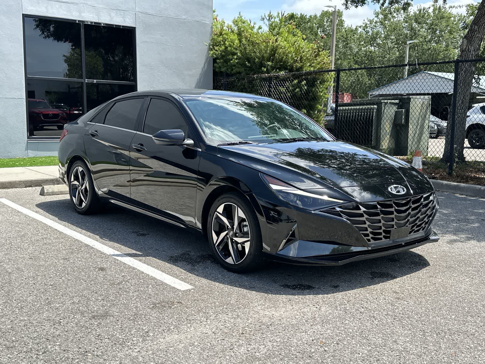 Thumbnail: 2023 Hyundai Elantra - 9