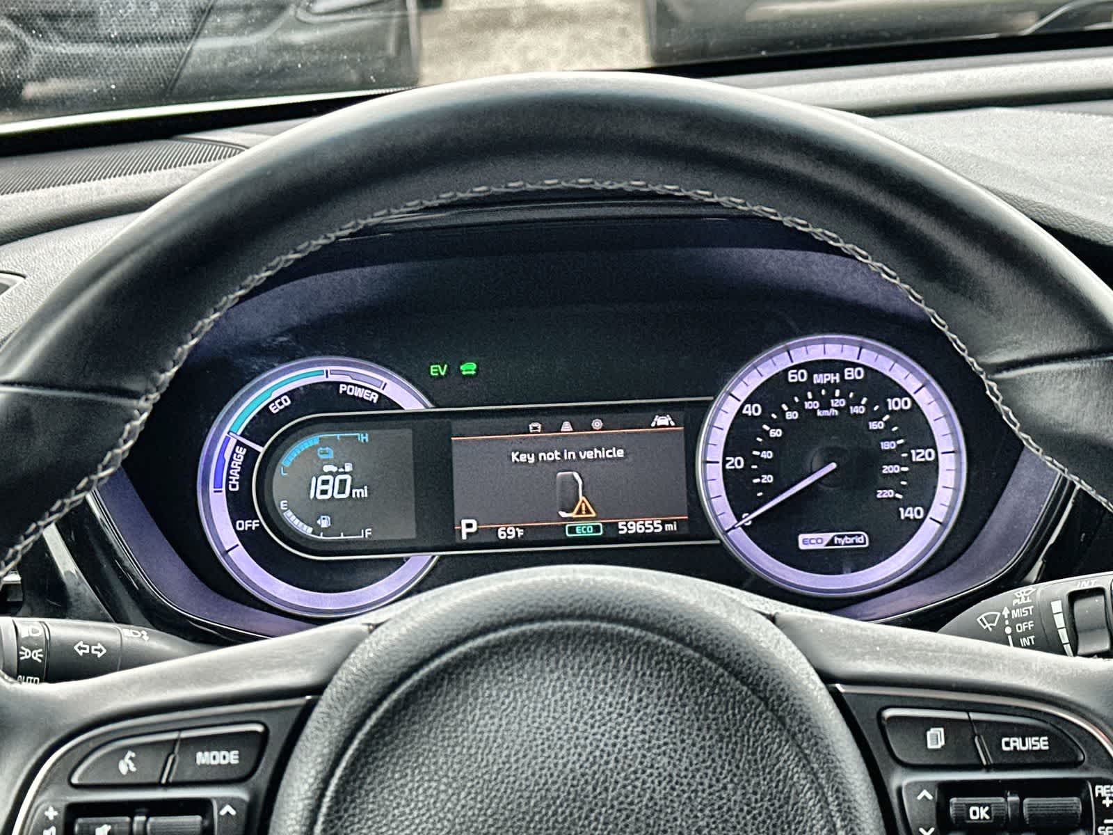 Thumbnail: 2022 Kia Niro - 18