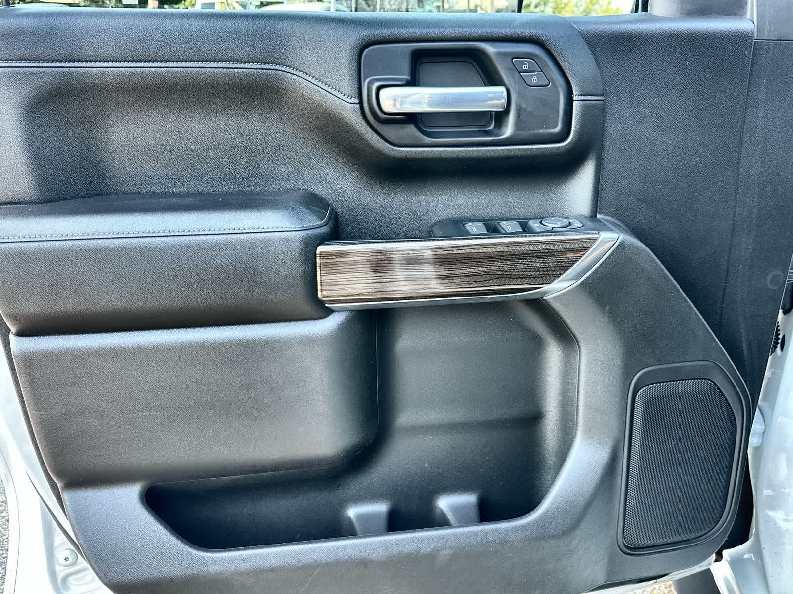 Thumbnail: 2022 Chevrolet Silverado 1500 - 27