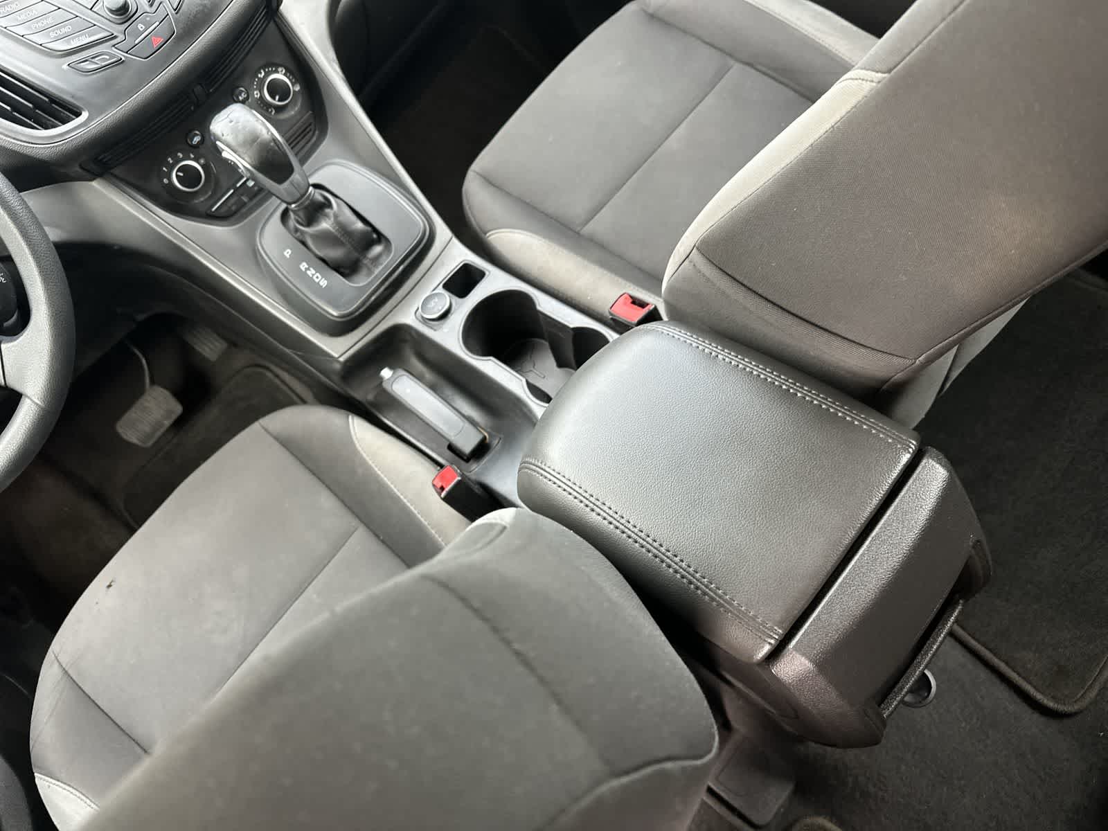 Thumbnail: 2014 Ford Escape - 16