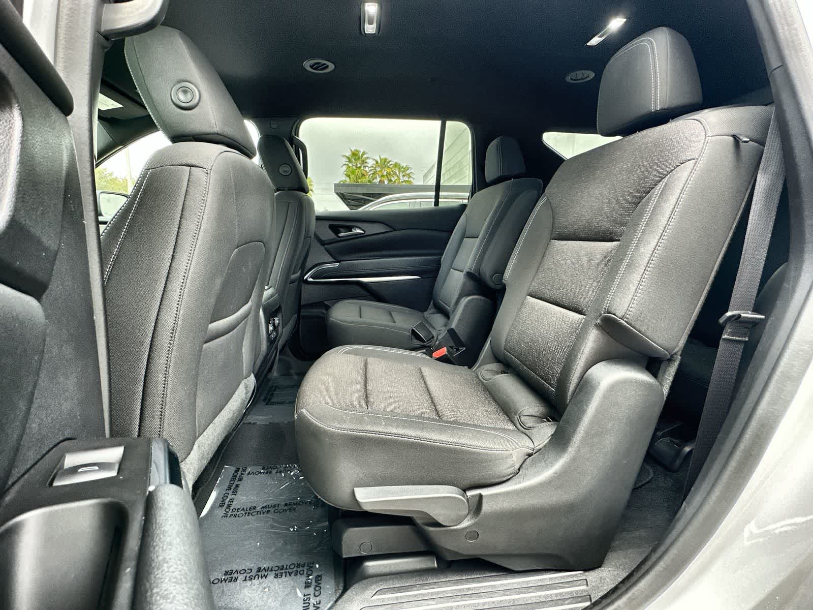 Thumbnail: 2024 Chevrolet Traverse - 4