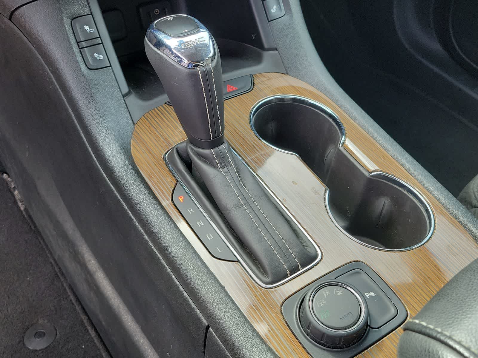 2017 GMC Acadia SLE 22