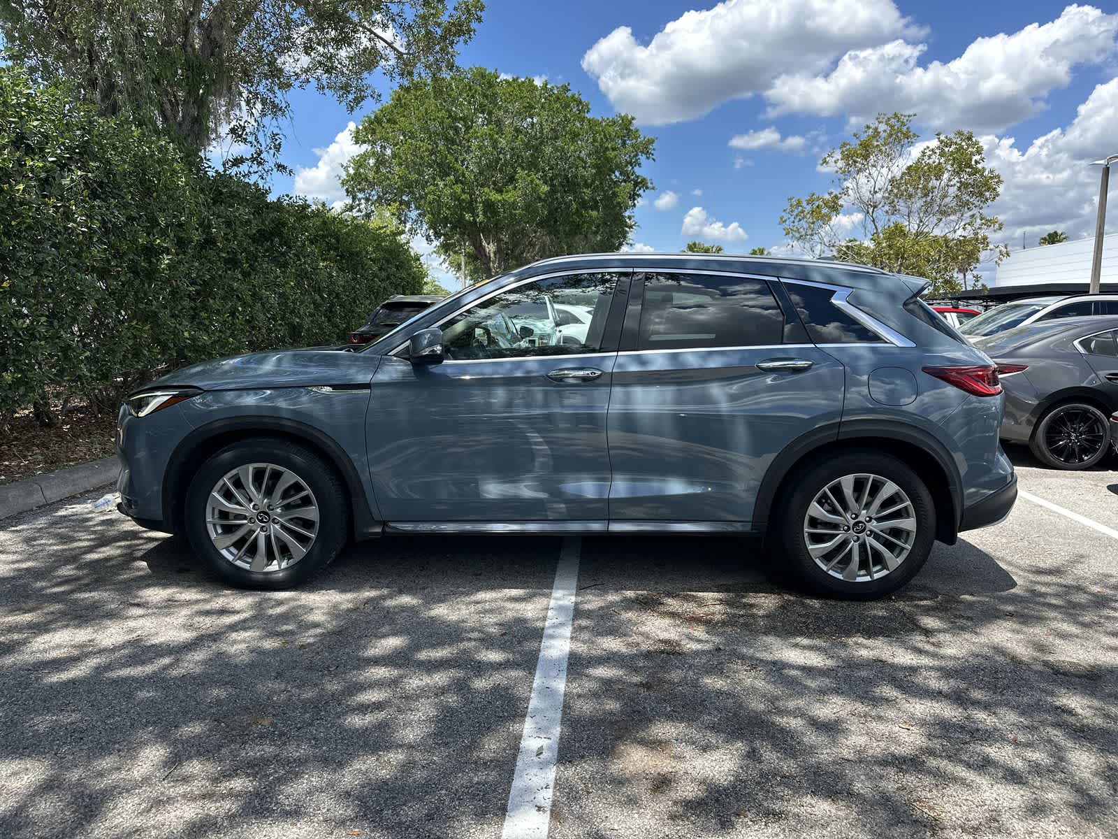 Thumbnail: 2023 INFINITI QX50 - 3