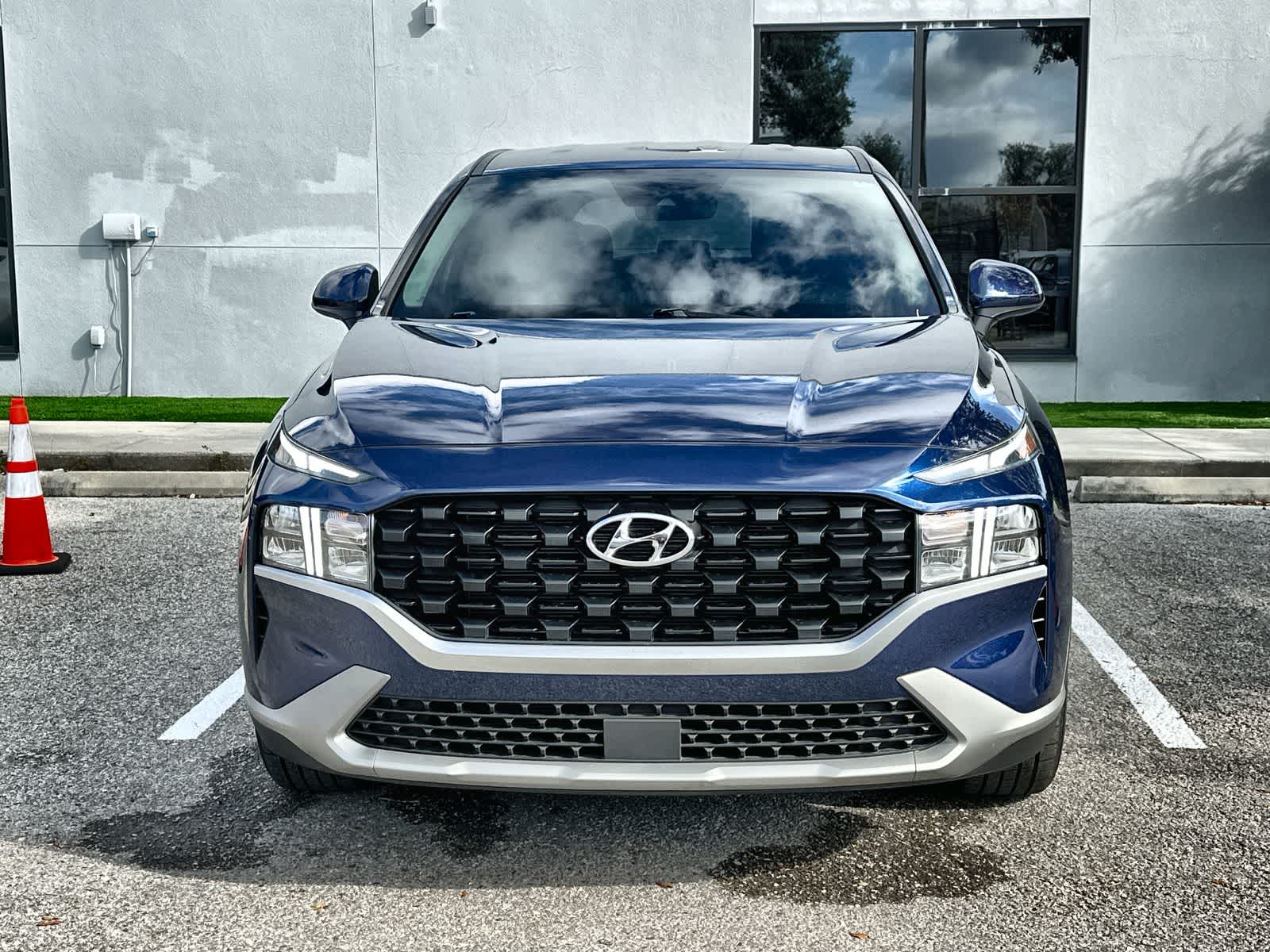 Thumbnail: 2023 Hyundai Santa Fe - 9
