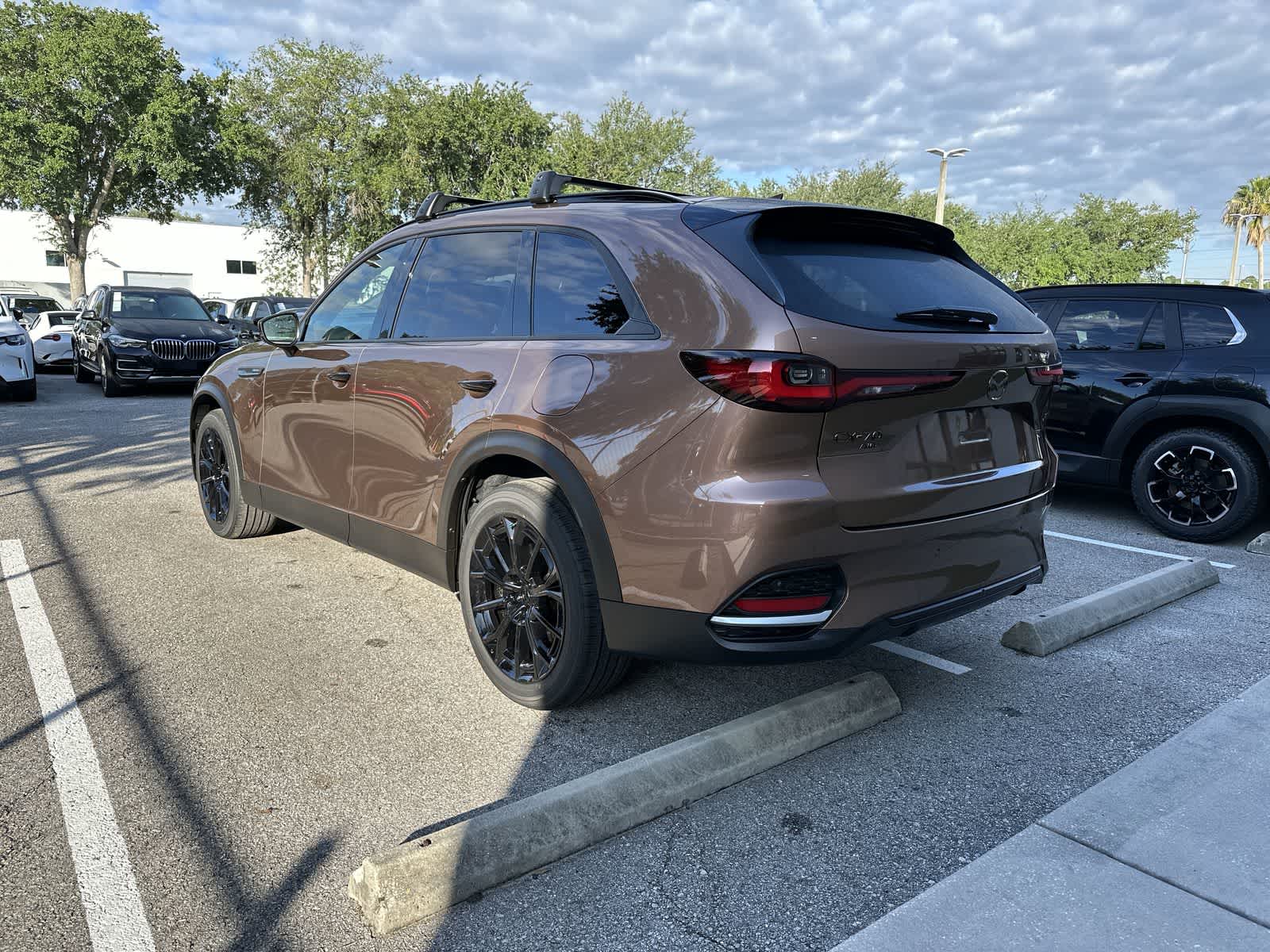 Thumbnail: 2026 Mazda CX-70 - 6