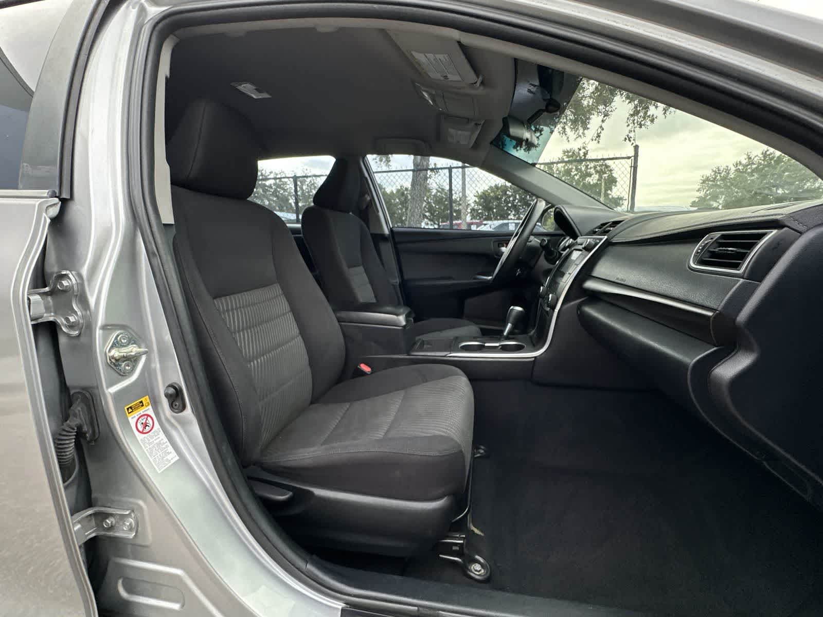 Thumbnail: 2016 Toyota Camry - 14