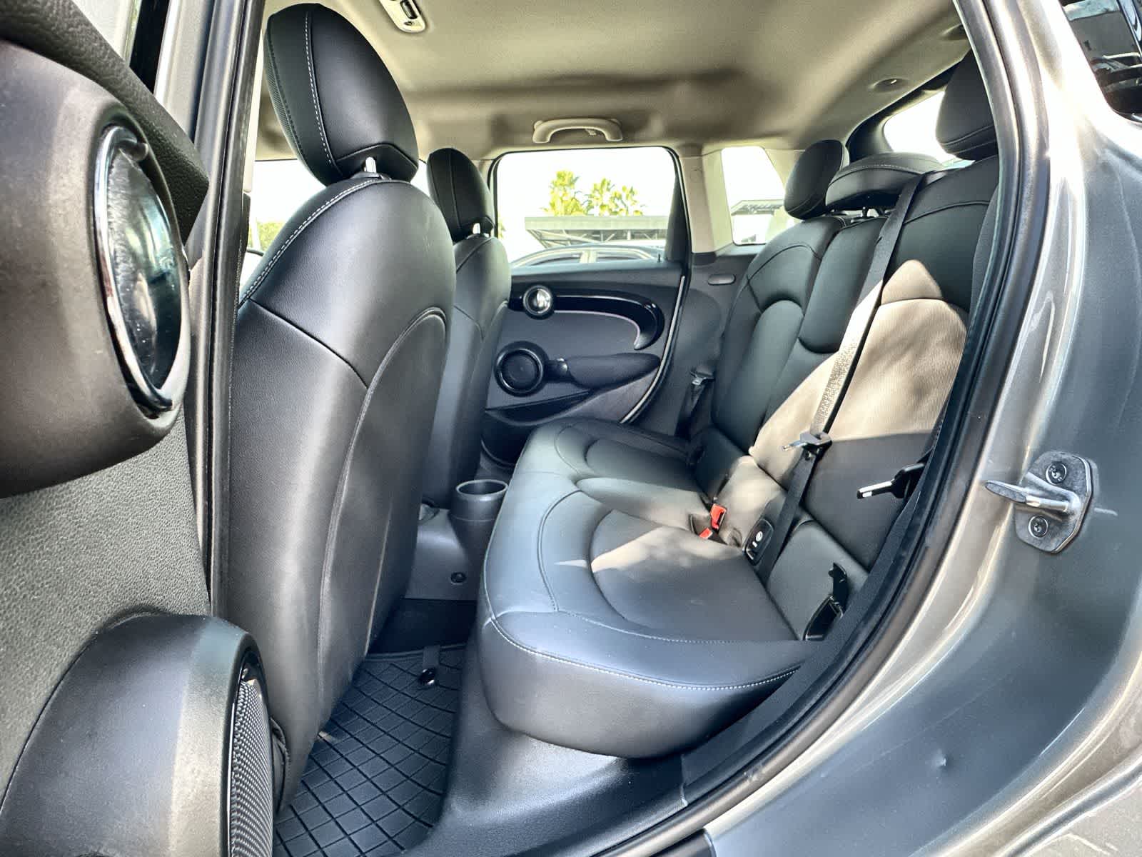 Thumbnail: 2024 MINI Cooper Hardtop - 13