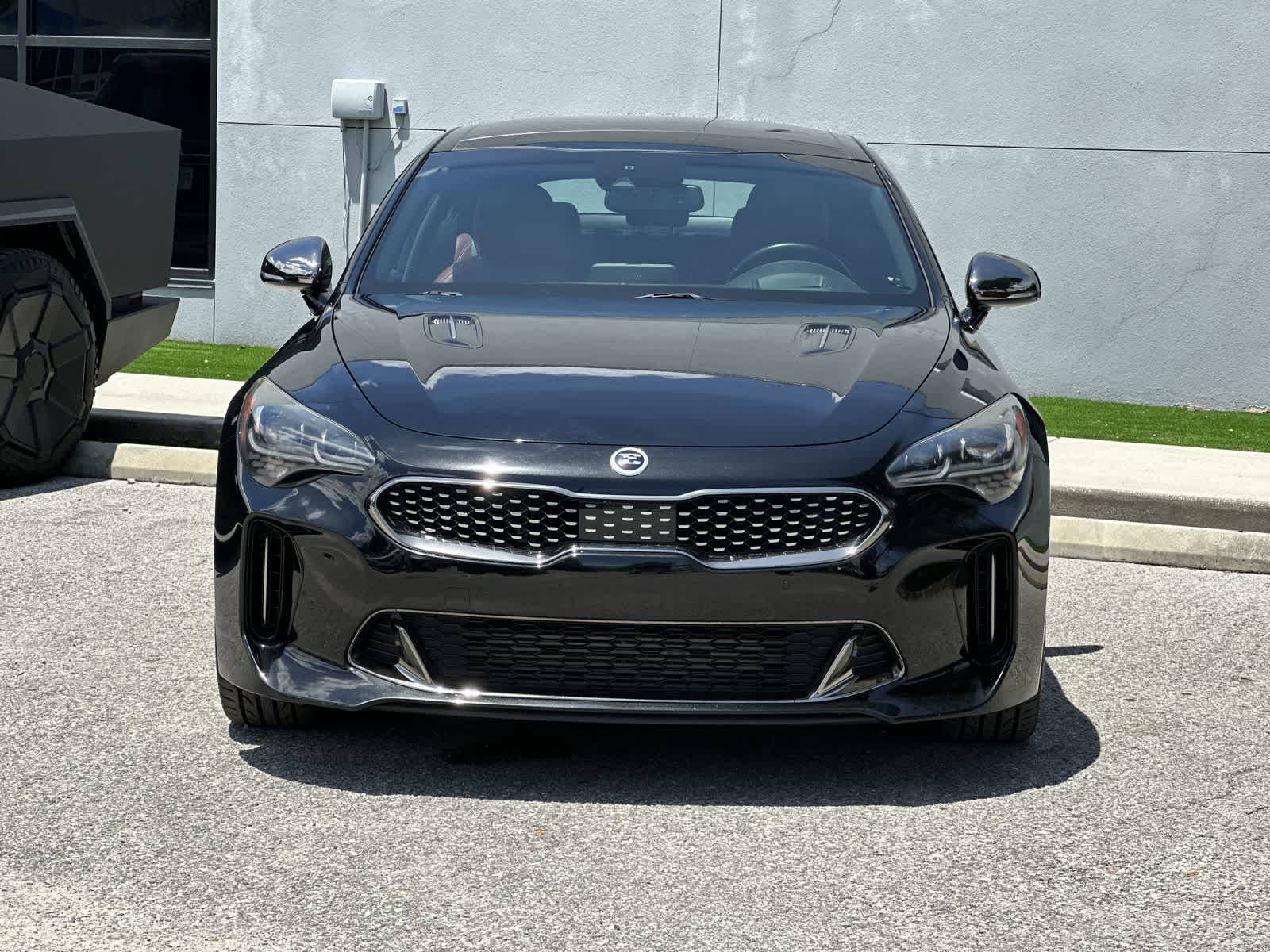 Thumbnail: 2018 Kia Stinger - 6