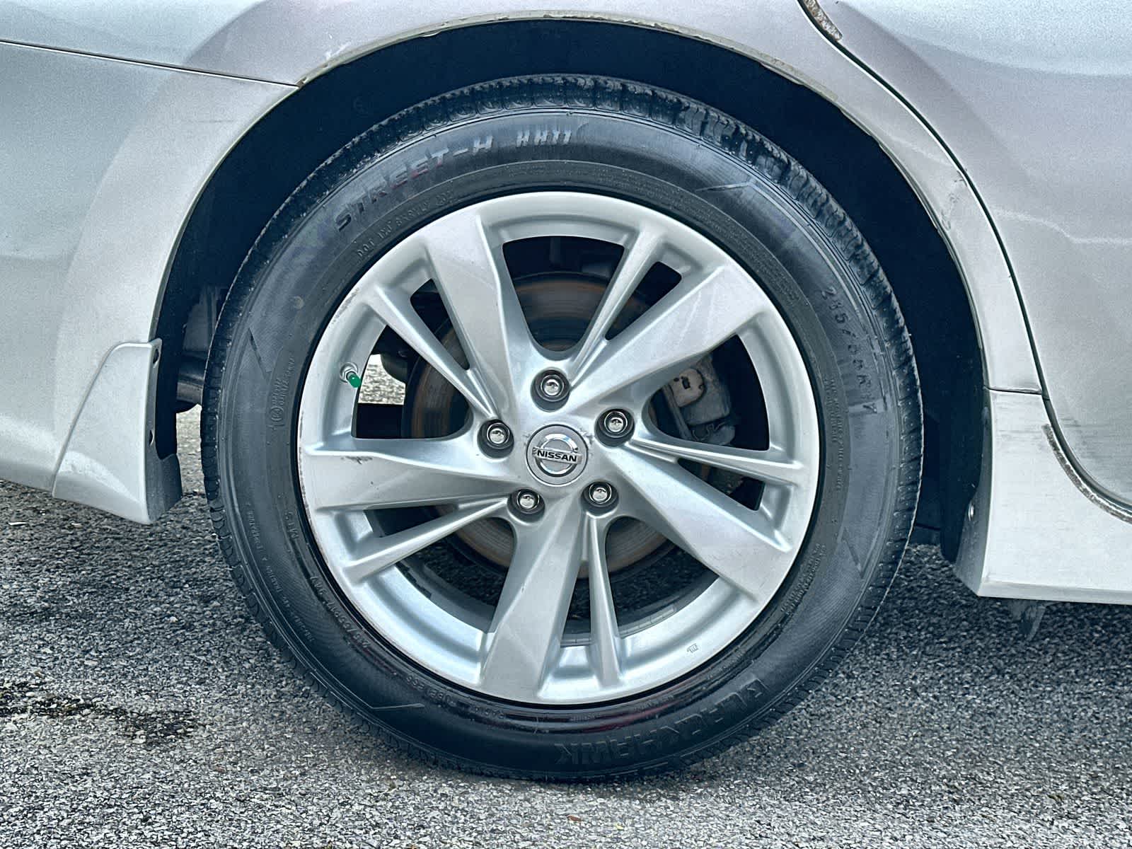 Thumbnail: 2013 Nissan Altima - 14