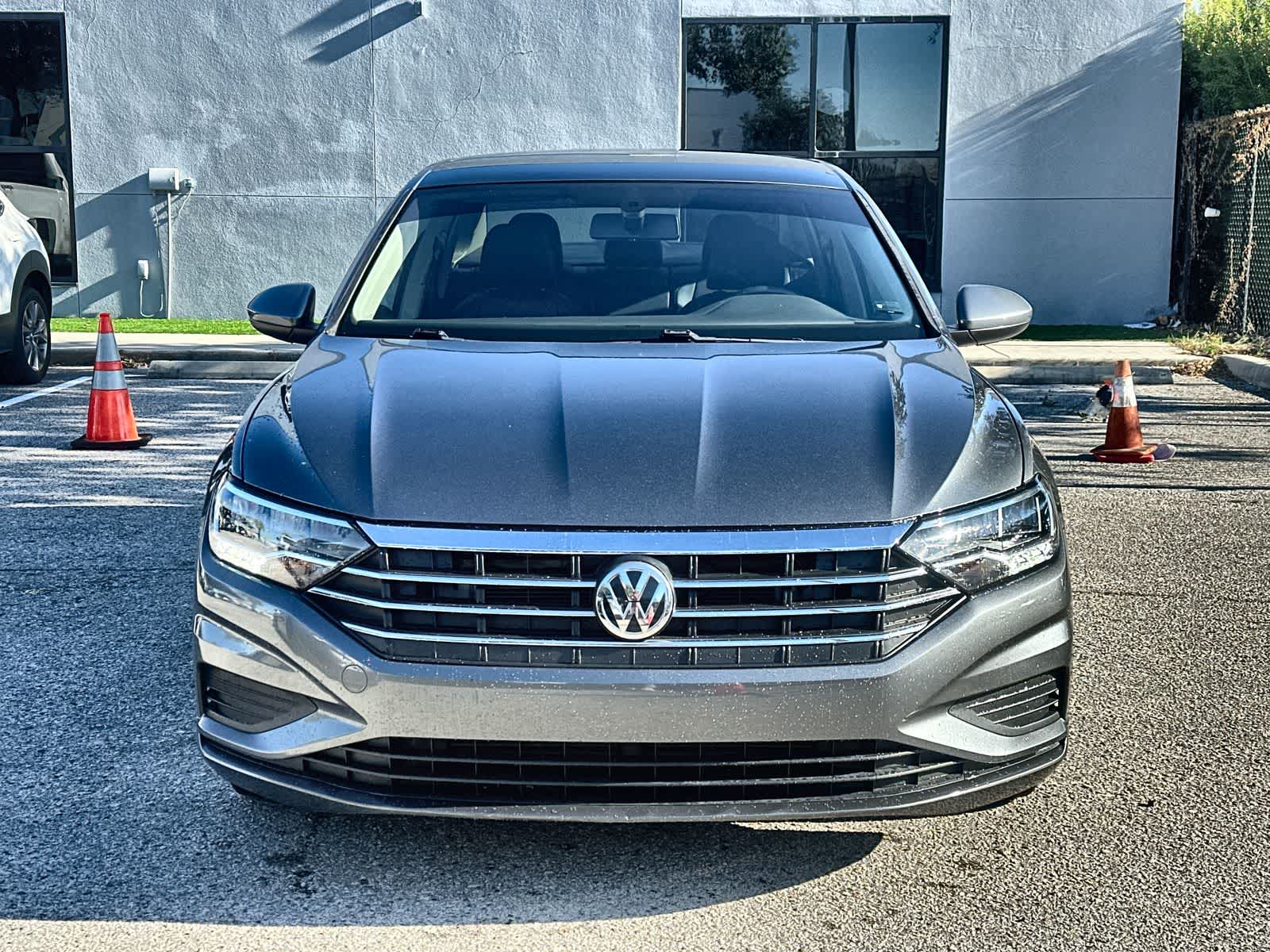 Thumbnail: 2019 Volkswagen Jetta - 9