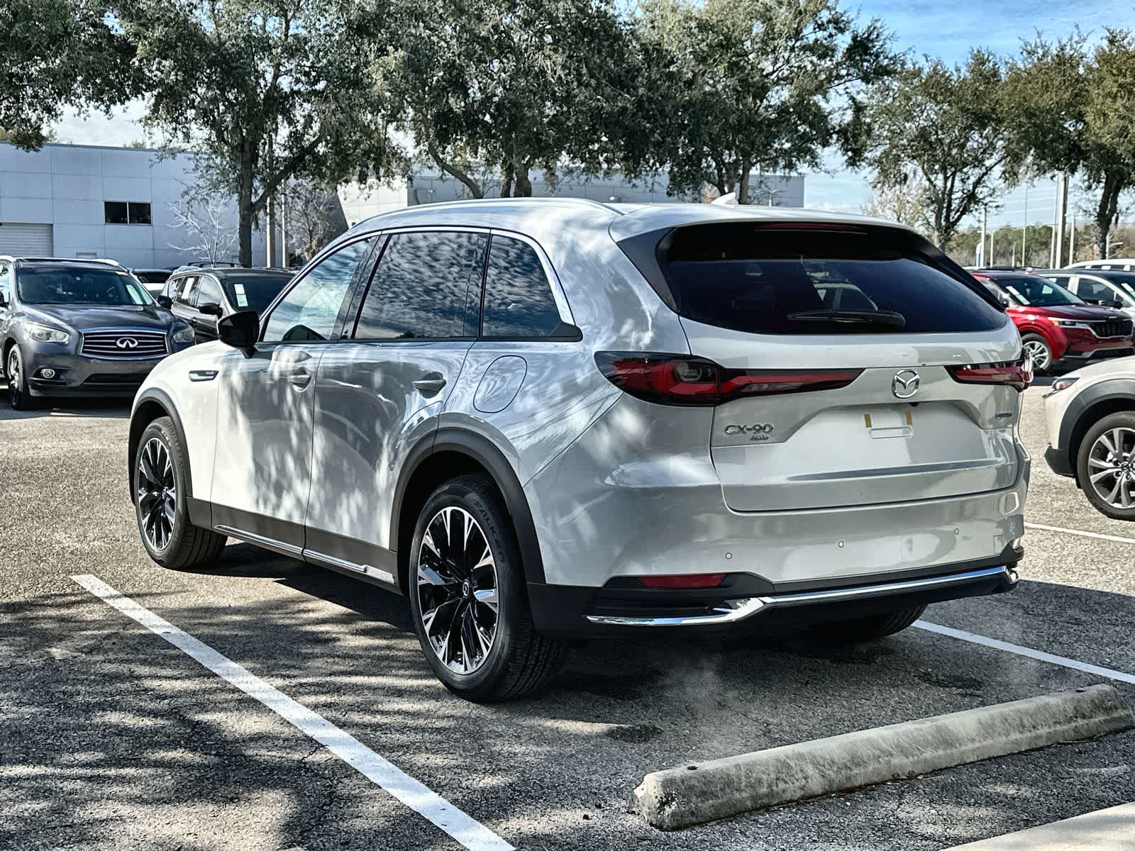 Thumbnail: 2026 Mazda CX-90 - 4