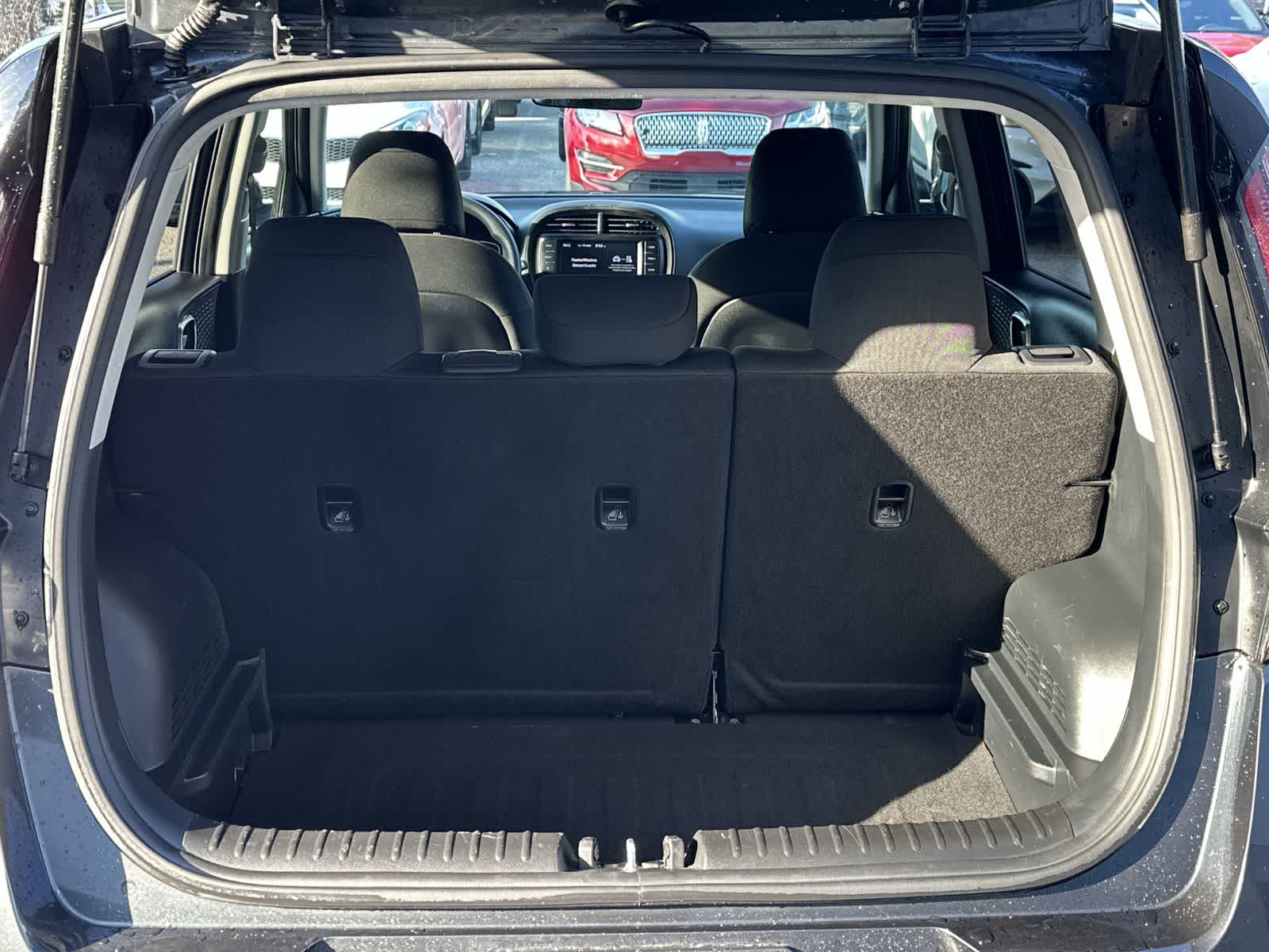 Thumbnail: 2023 Kia Soul - 19