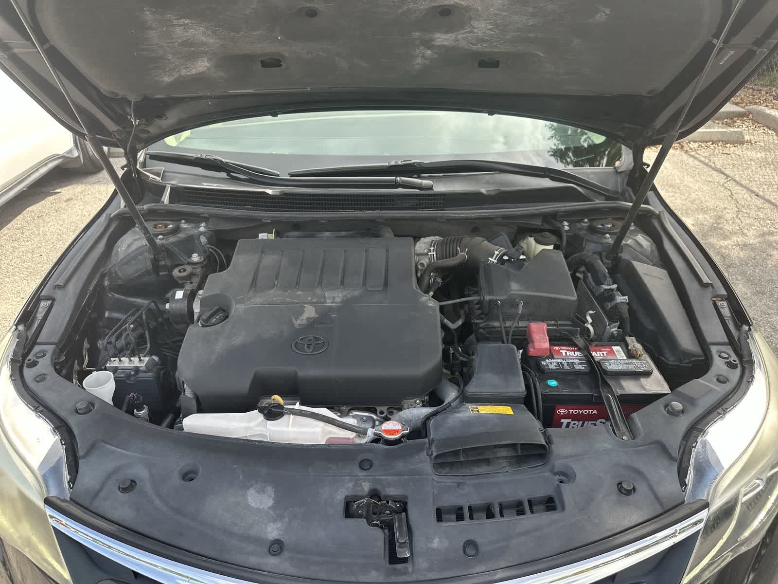 2016 Toyota Avalon Touring 9