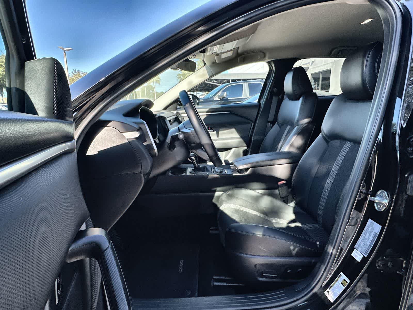 Thumbnail: 2025 Mazda CX-50 - 11