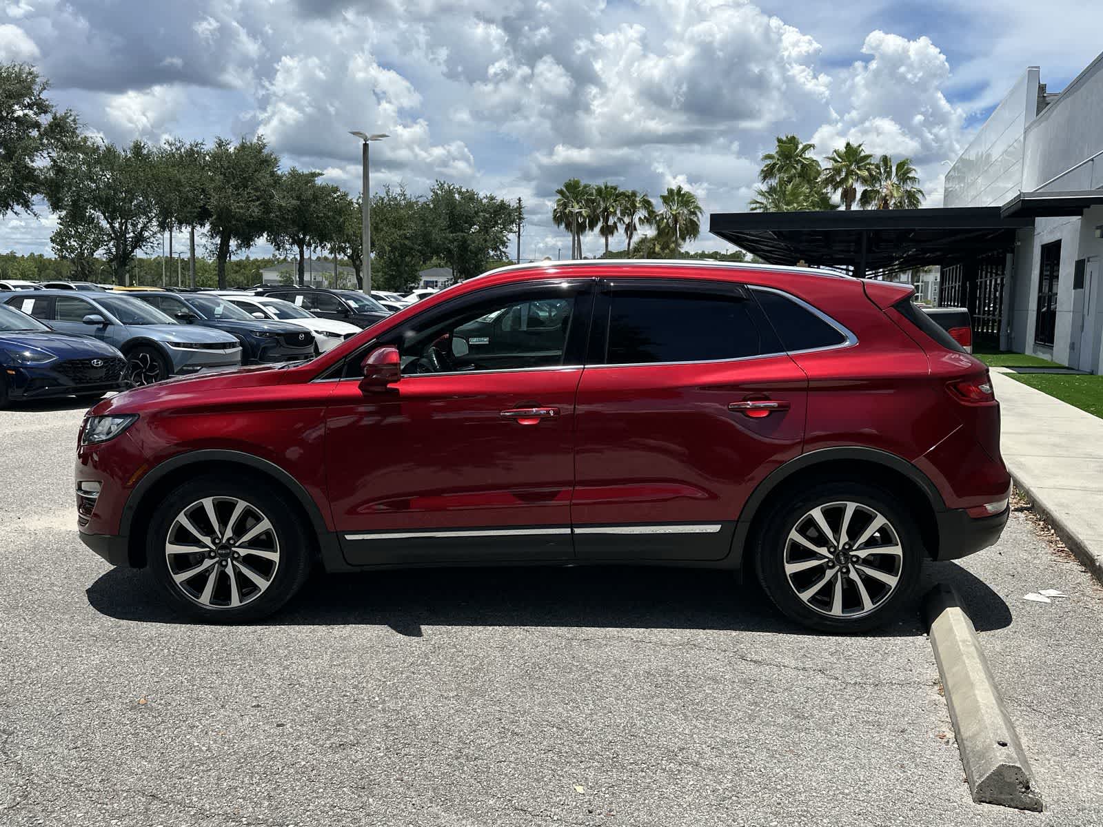 Thumbnail: 2019 Lincoln MKC - 3