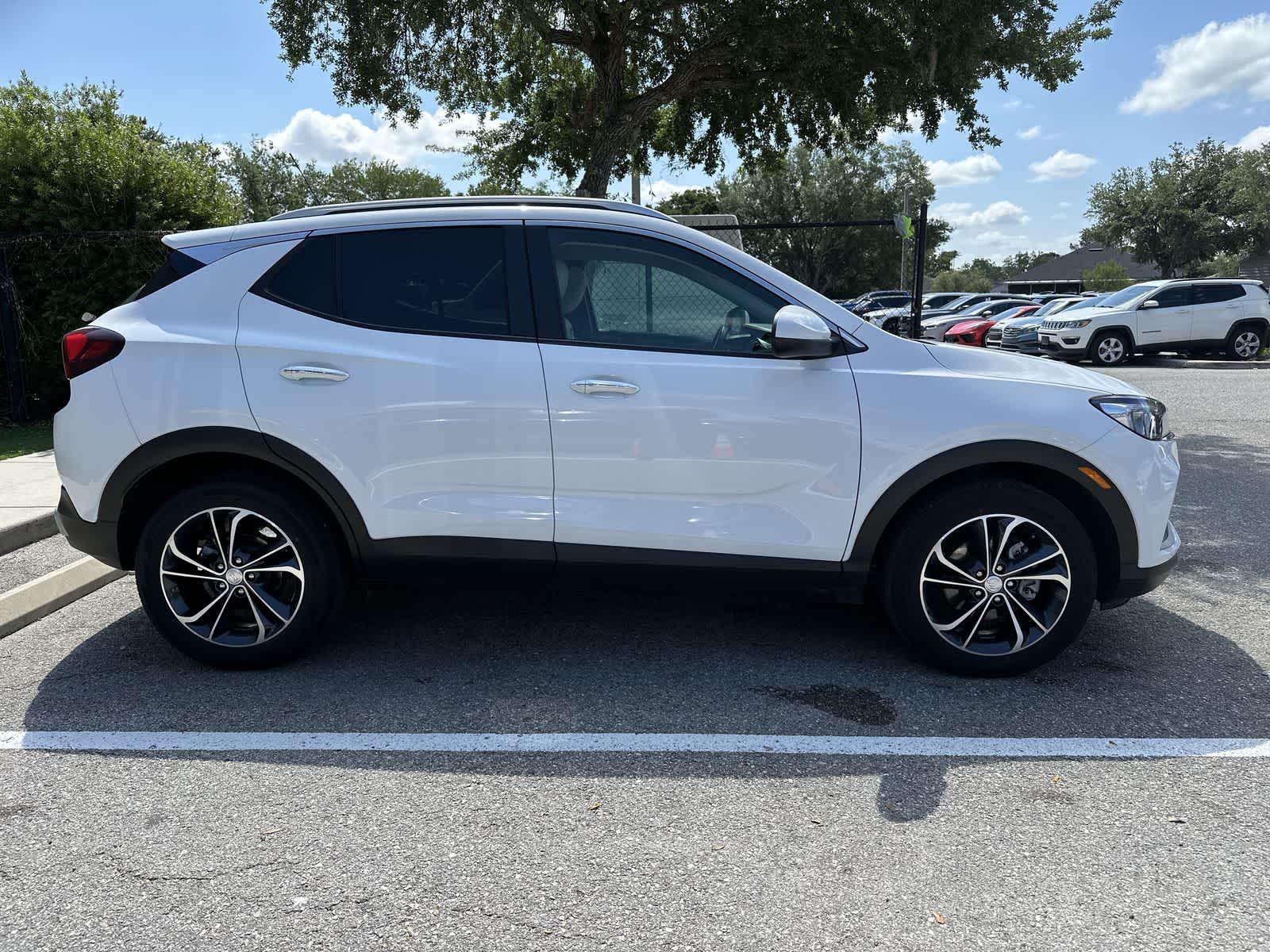 Thumbnail: 2023 Buick Encore GX - 10