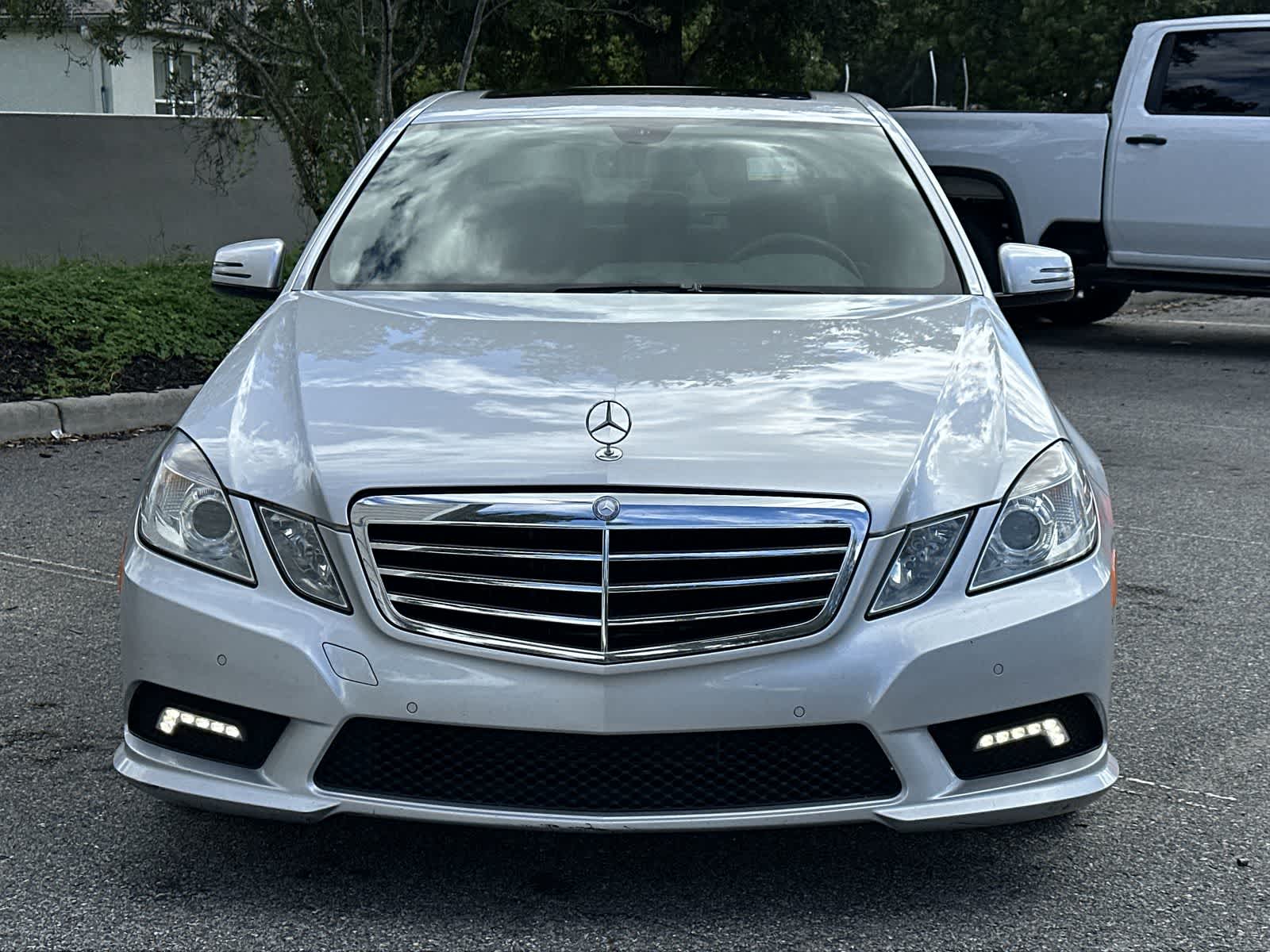 Thumbnail: 2011 Mercedes-Benz E-Class - 6