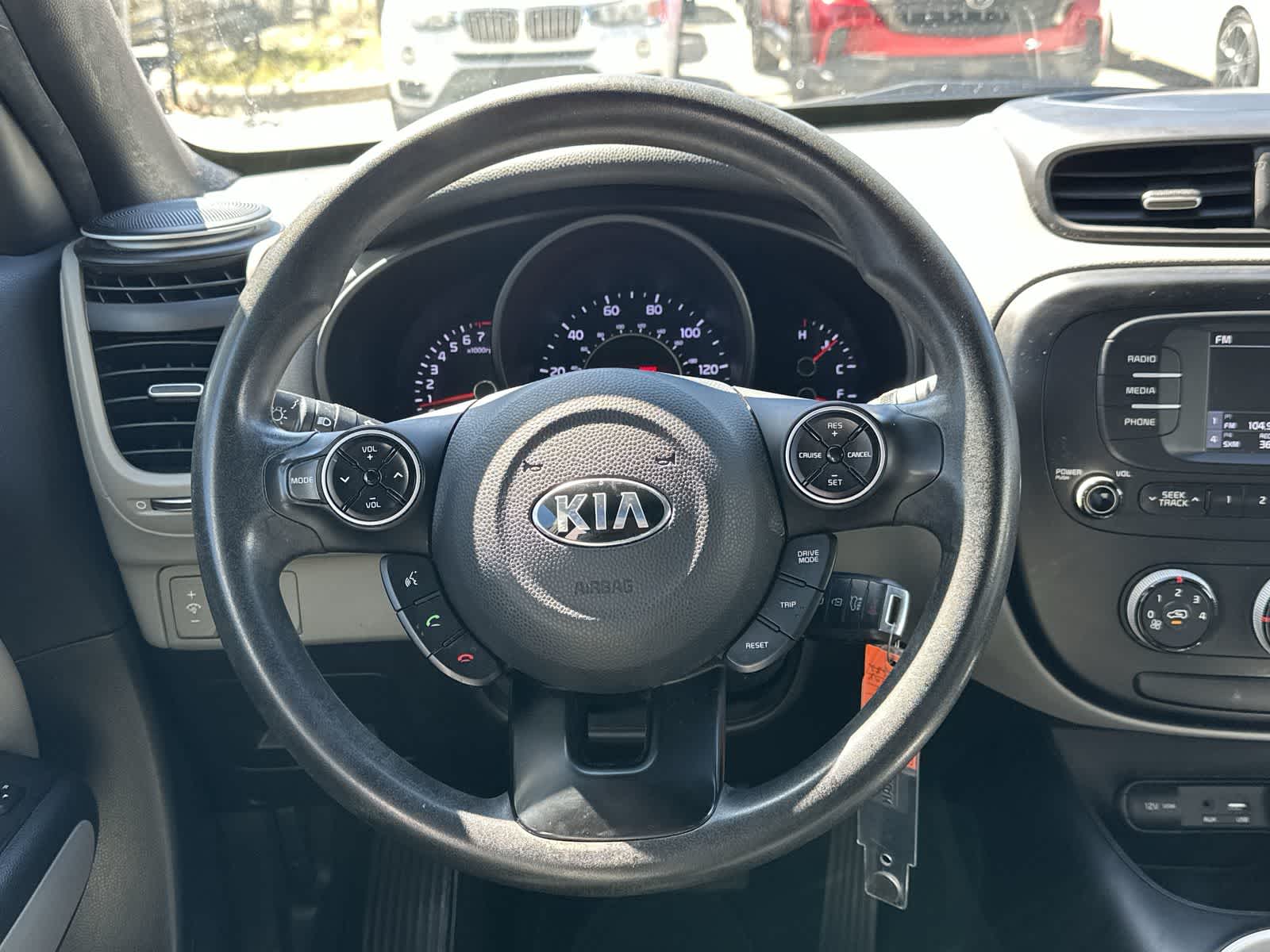 Thumbnail: 2017 Kia Soul - 15