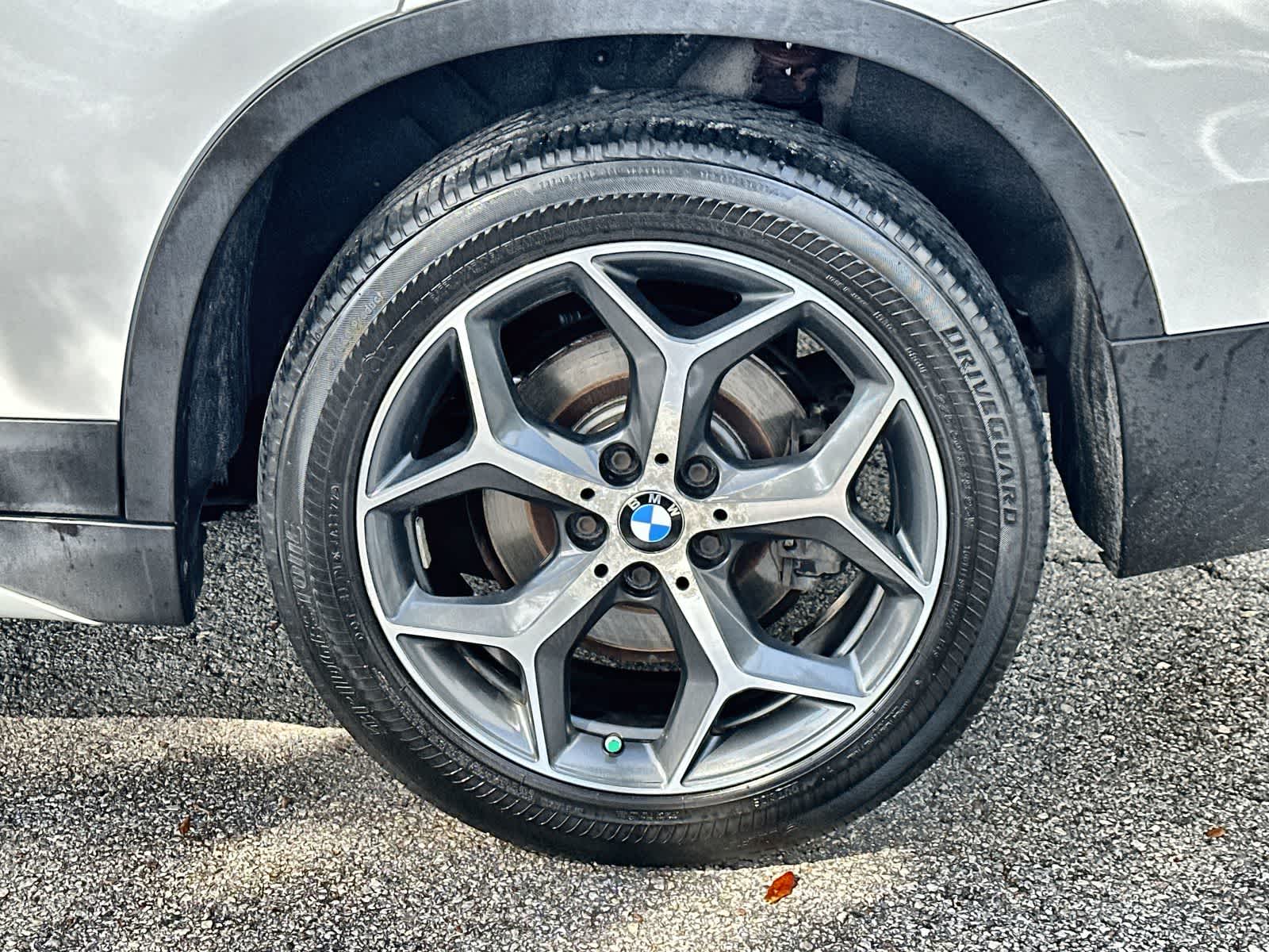 Thumbnail: 2017 BMW X1 - 8