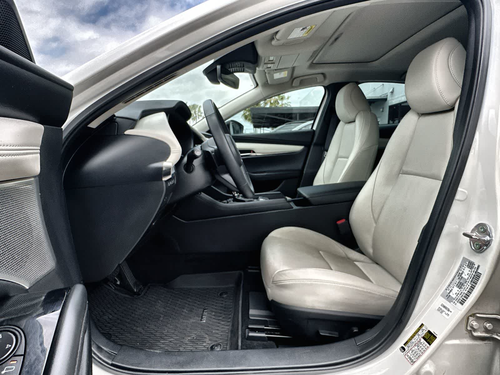 Thumbnail: 2025 Mazda Mazda3 - 2