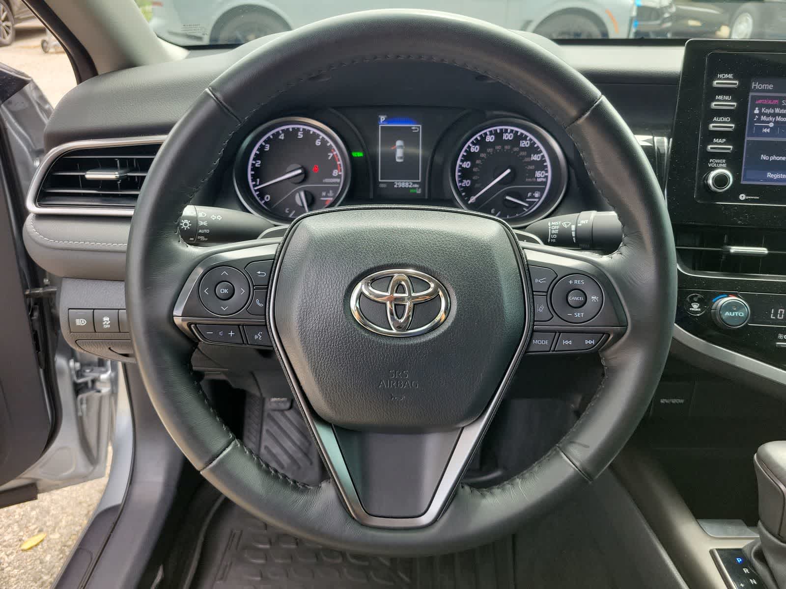 2024 Toyota Camry SE 19