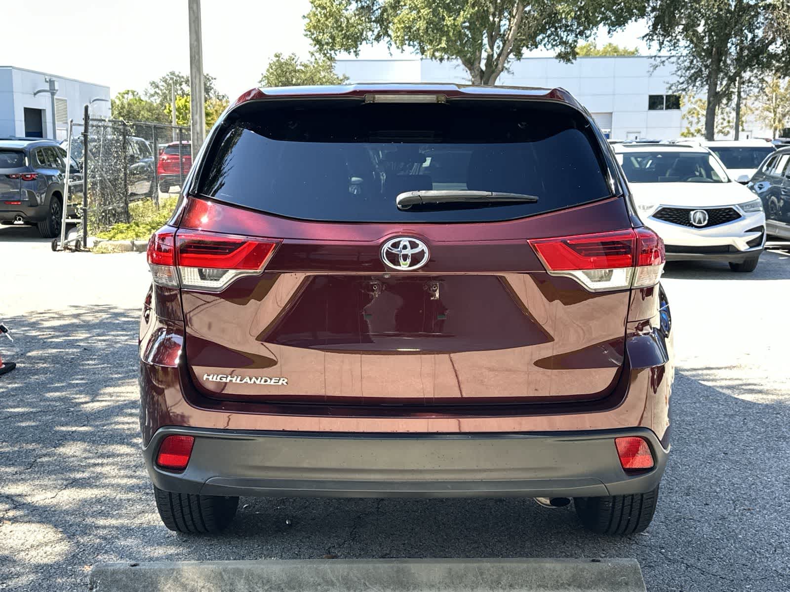 Thumbnail: 2018 Toyota Highlander - 5