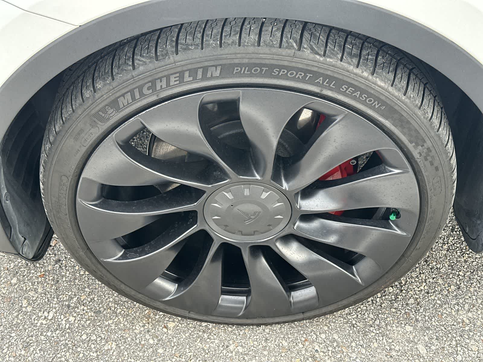 Thumbnail: 2022 Tesla Model Y - 13