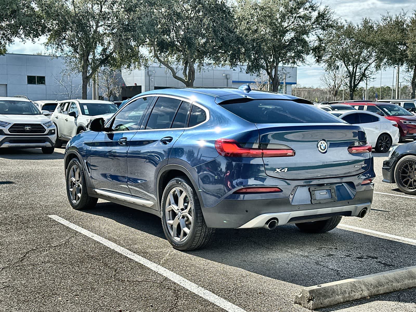 Thumbnail: 2020 BMW X4 - 4