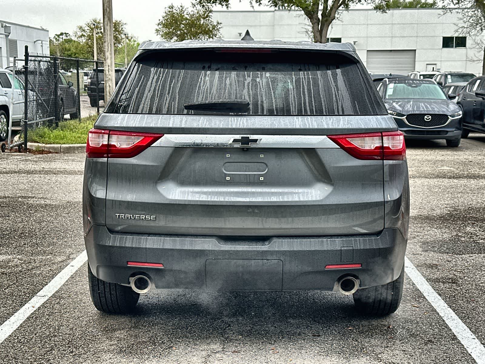 Thumbnail: 2021 Chevrolet Traverse - 7