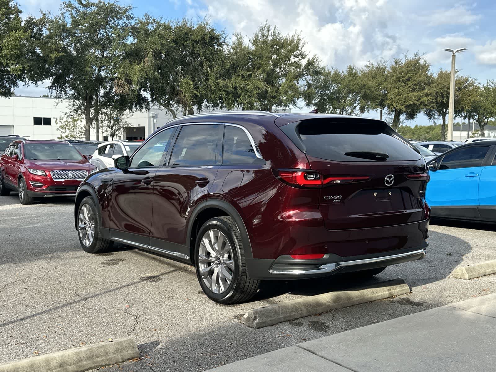 Thumbnail: 2024 Mazda CX-90 - 4