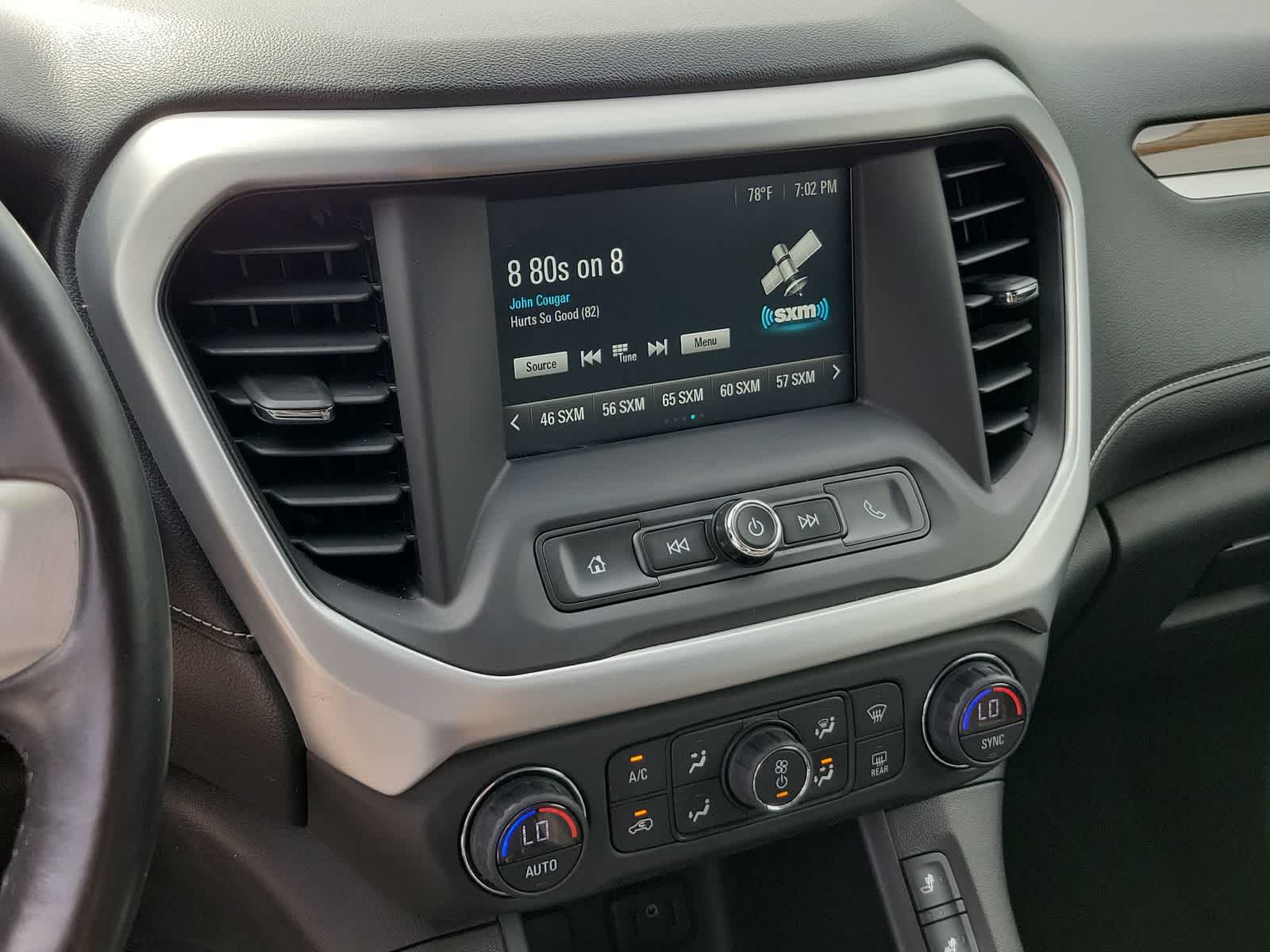 2017 GMC Acadia SLE 20