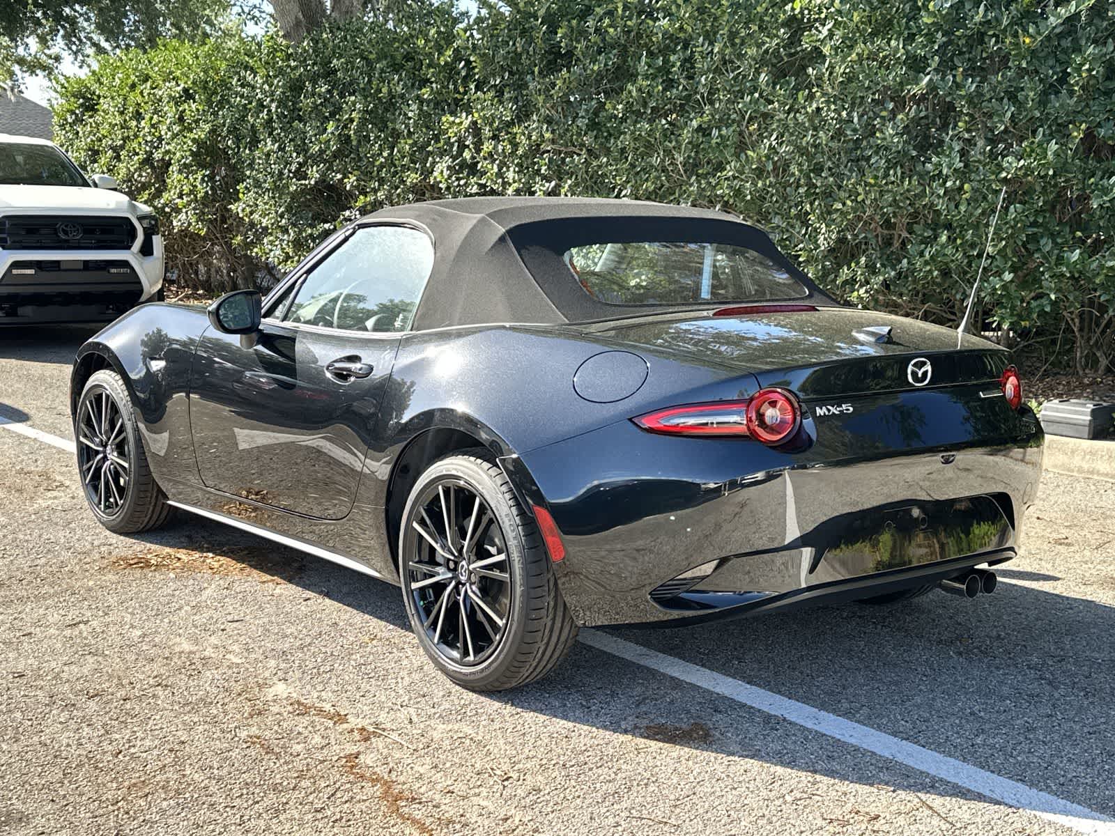 New 2026 Mazda MX-5 Miata Convertible Grand Touring Jet Black Mica