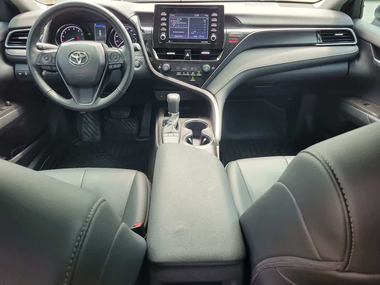 2024 Toyota Camry SE 12
